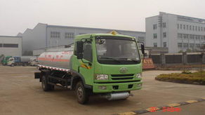 解放輕卡化工液體運(yùn)輸車 價(jià)格、參數(shù)、圖片及廠家介紹